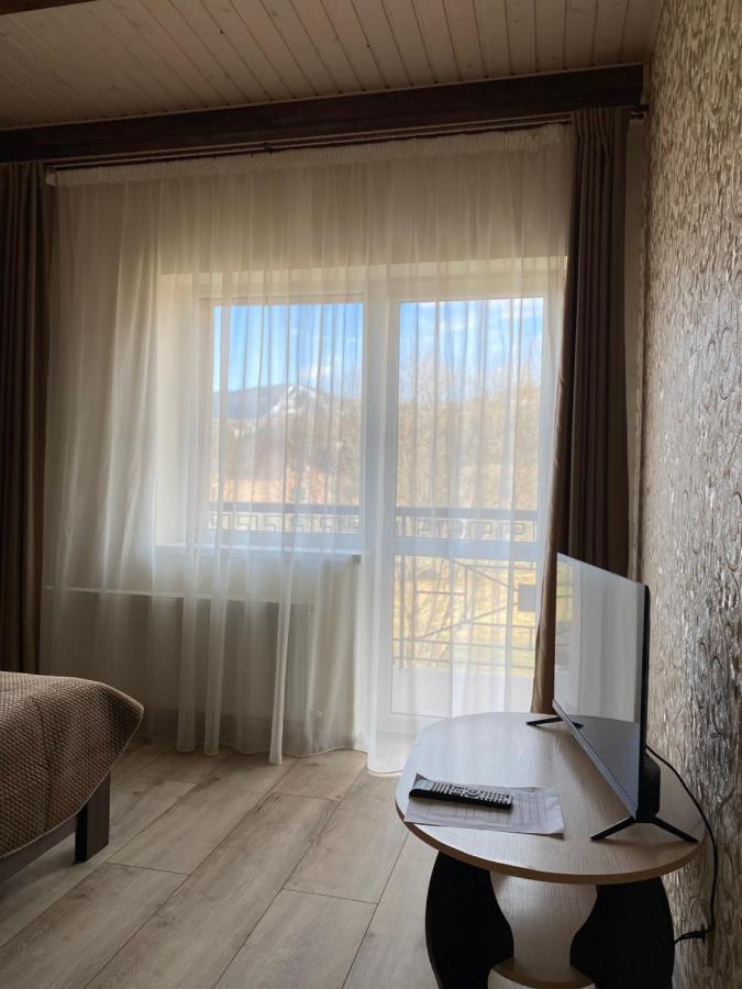 Солодкий Гранат Hotel Slavske Luaran gambar
