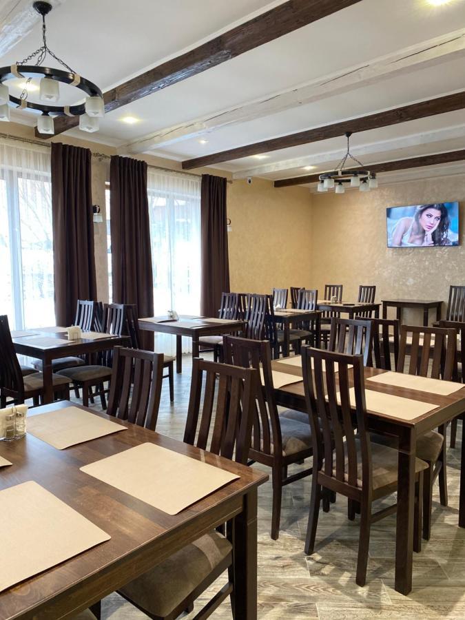 Солодкий Гранат Hotel Slavske Luaran gambar