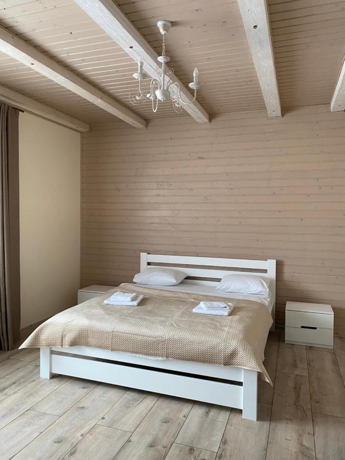 Солодкий Гранат Hotel Slavske Luaran gambar