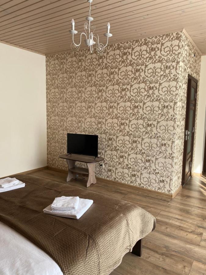Солодкий Гранат Hotel Slavske Luaran gambar