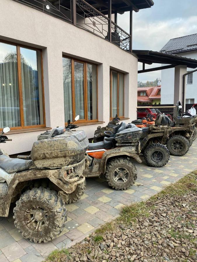 Солодкий Гранат Hotel Slavske Luaran gambar
