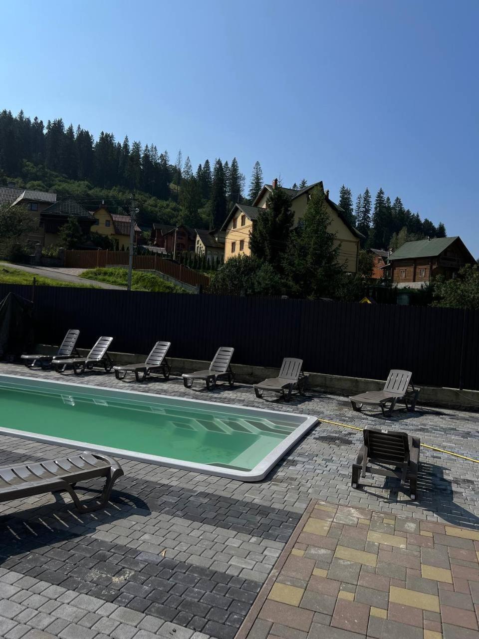 Солодкий Гранат Hotel Slavske Luaran gambar